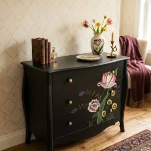 Hand Painted - Chest of Drawers 